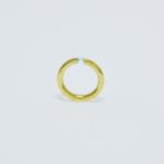 Anillo solitario bañado oro