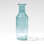 Botella azul reciclada