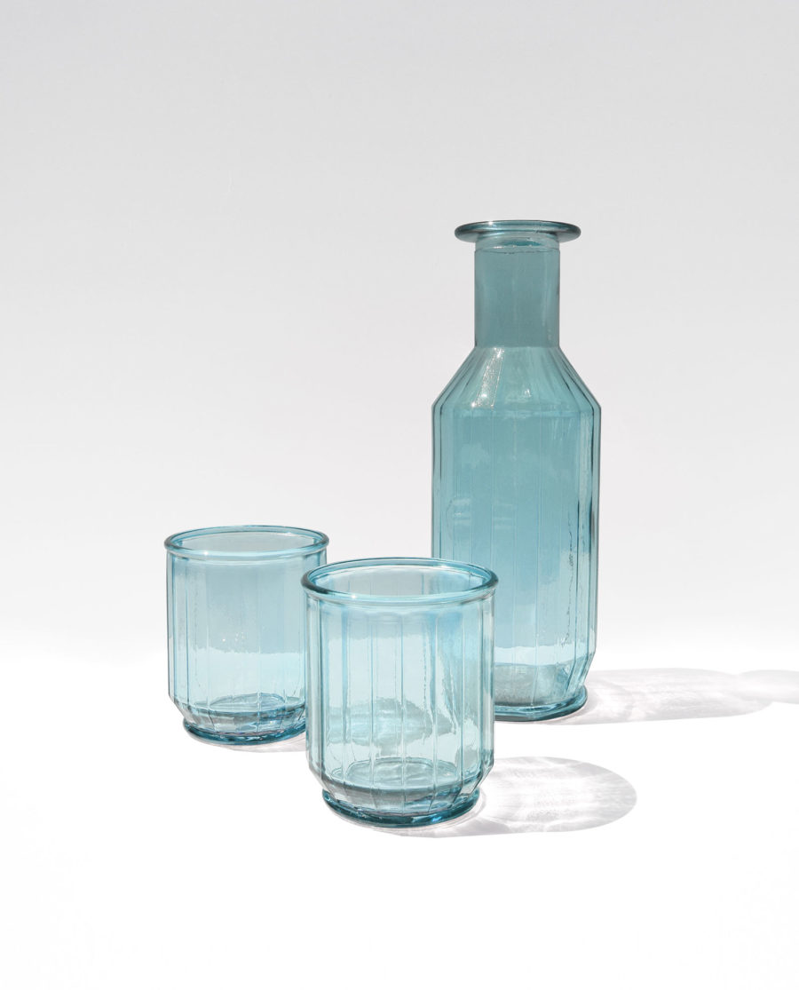 Botella y vasos Line azul reciclado